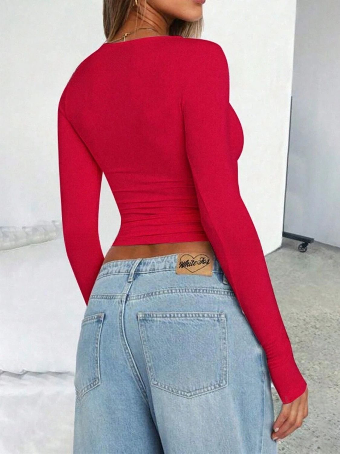 Women's Round Neck Long Sleeve T-Shirt