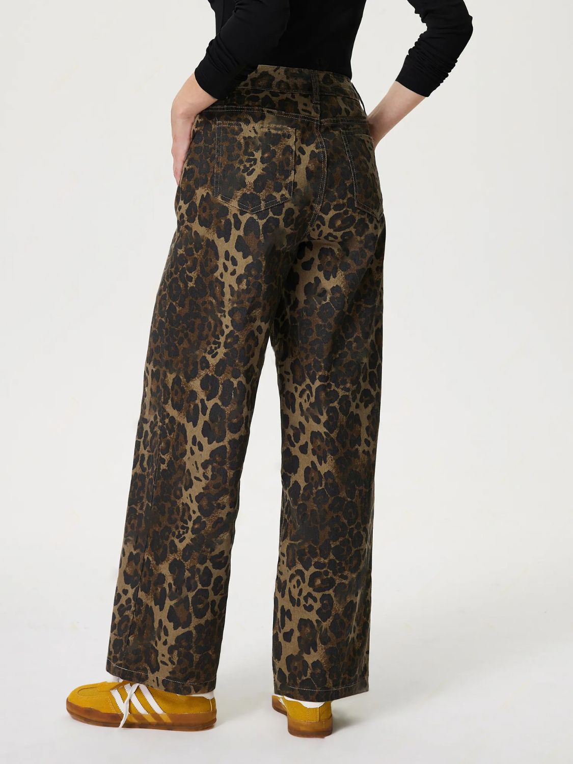 Women's Leopard Straight Leg Jeans