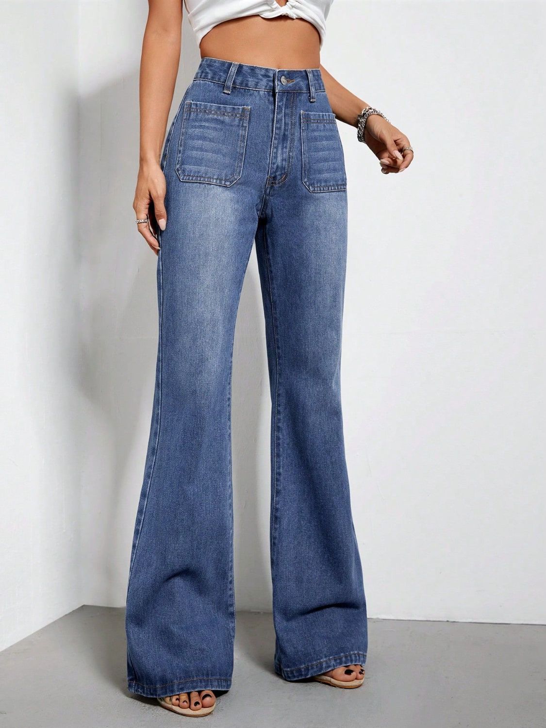 Women's Loose Fit Bootcut Jeans