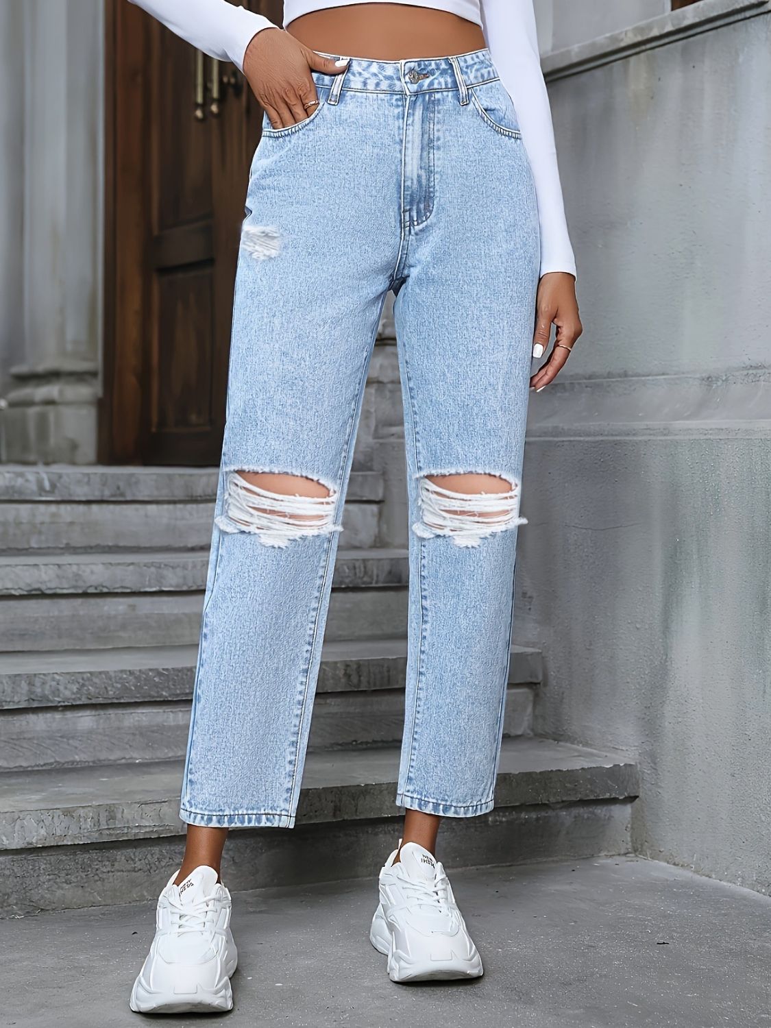 Women's Distressed High Rise Jeans